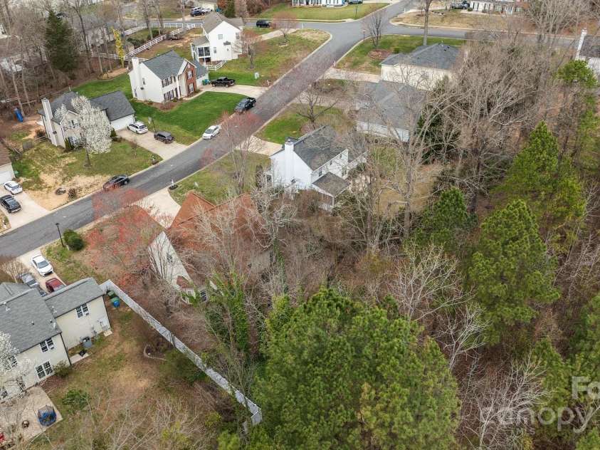 207 Pebble Creek Crossing, Fort Mill, SC 29715.  MLS# CAR4225180, YatesRealty ID 5526. 
