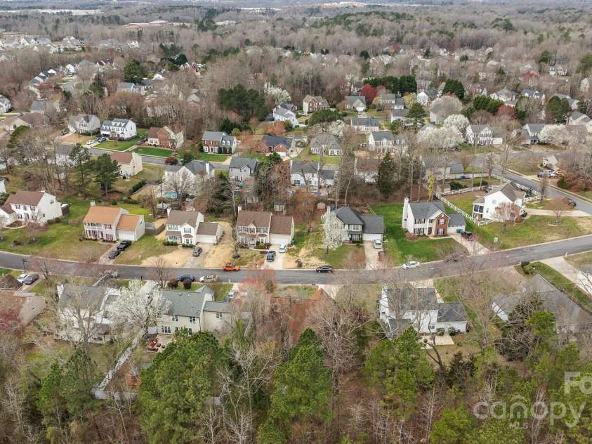 207 Pebble Creek Crossing, Fort Mill, SC 29715.  MLS# CAR4225180, YatesRealty ID 5526. 