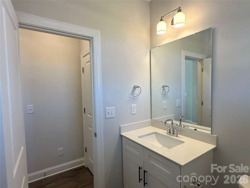 109 Pull Lane, Troutman, NC 28166.  MLS# CAR4432420, YatesRealty ID 55260. Powder Bath