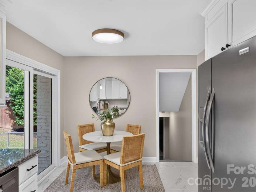 3918 Rhodes Avenue, Charlotte, NC 28210.  MLS# CAR4432255, YatesRealty ID 55263. 