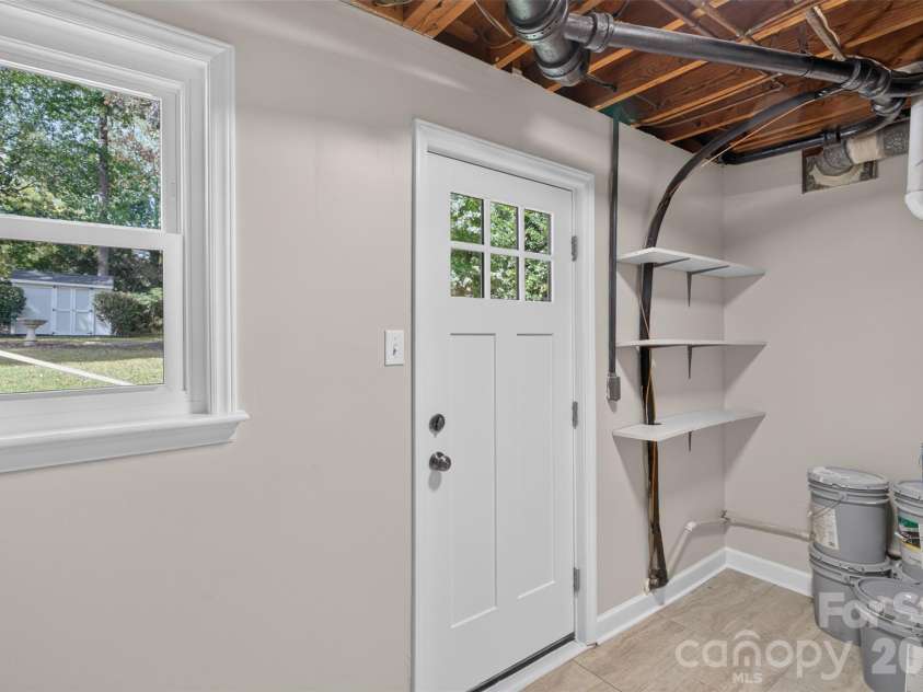 3918 Rhodes Avenue, Charlotte, NC 28210.  MLS# CAR4432255, YatesRealty ID 55263. 