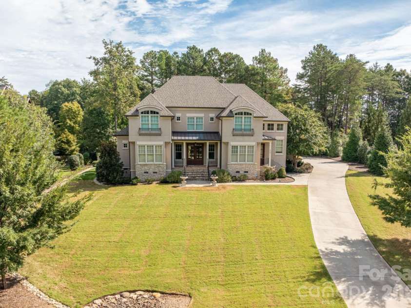 5109 Watermead Lane, Belmont, NC 28012.  MLS# CAR4431359, YatesRealty ID 55264. 
