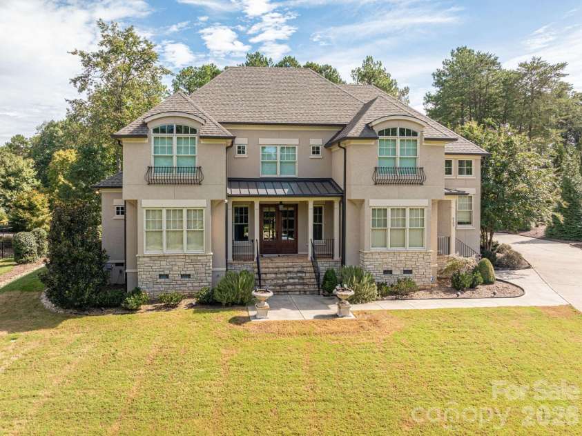 5109 Watermead Lane, Belmont, NC 28012.  MLS# CAR4431359, YatesRealty ID 55264. 