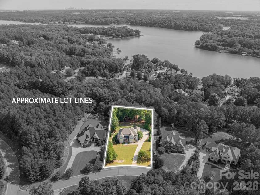 5109 Watermead Lane, Belmont, NC 28012.  MLS# CAR4431359, YatesRealty ID 55264. 