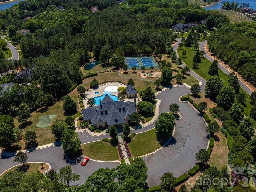 5109 Watermead Lane, Belmont, NC 28012.  MLS# CAR4431359, YatesRealty ID 55264. 