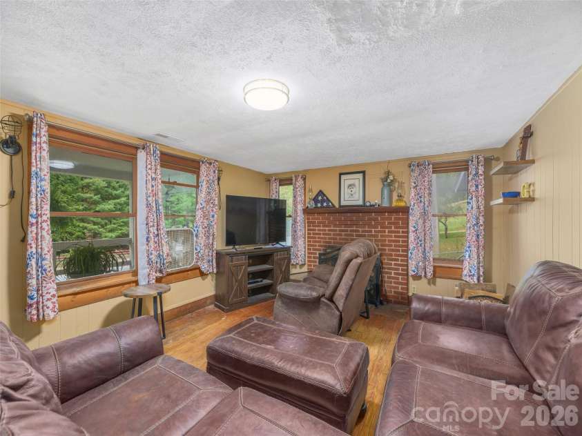 589 Little East Fork Road, Canton, NC 28716.  MLS# CAR4432459, YatesRealty ID 55265. 