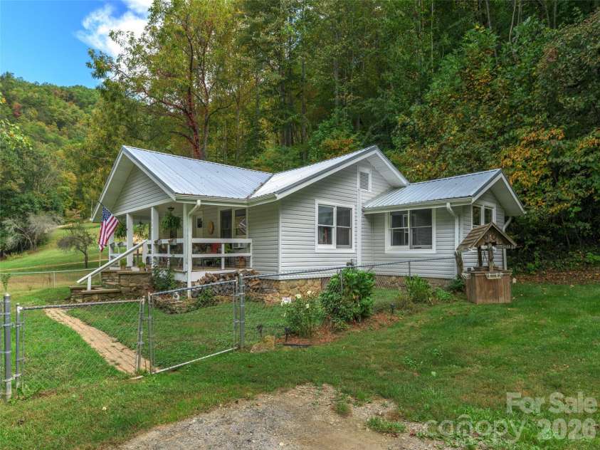 589 Little East Fork Road, Canton, NC 28716.  MLS# CAR4432459, YatesRealty ID 55265. 