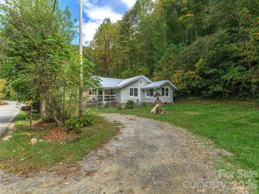 589 Little East Fork Road, Canton, NC 28716.  MLS# CAR4432459, YatesRealty ID 55265. 