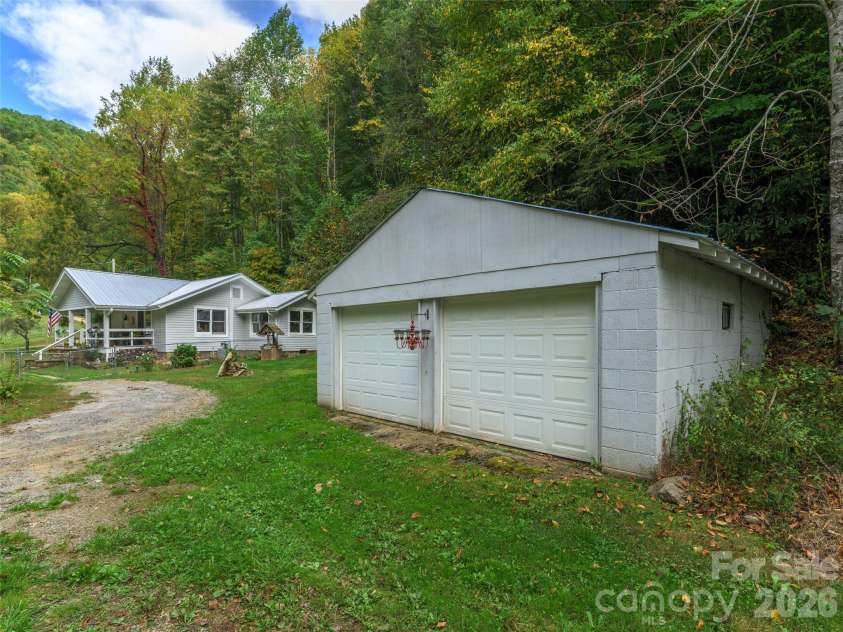 589 Little East Fork Road, Canton, NC 28716.  MLS# CAR4432459, YatesRealty ID 55265. 