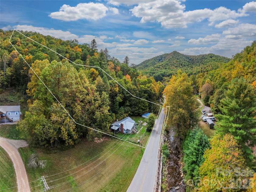 589 Little East Fork Road, Canton, NC 28716.  MLS# CAR4432459, YatesRealty ID 55265. 