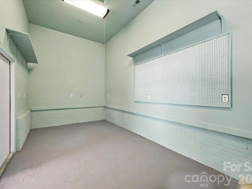 315 Confederate Street, Fort Mill, SC 29715.  MLS# CAR4431464, YatesRealty ID 55267. Workshop