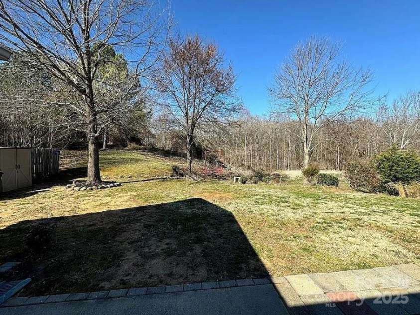 269 Loch Stone Street, Fort Mill, SC 29715.  MLS# CAR4237075, YatesRealty ID 5527. 