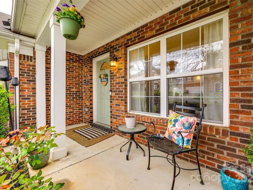 269 Loch Stone Street, Fort Mill, SC 29715.  MLS# CAR4237075, YatesRealty ID 5527. 