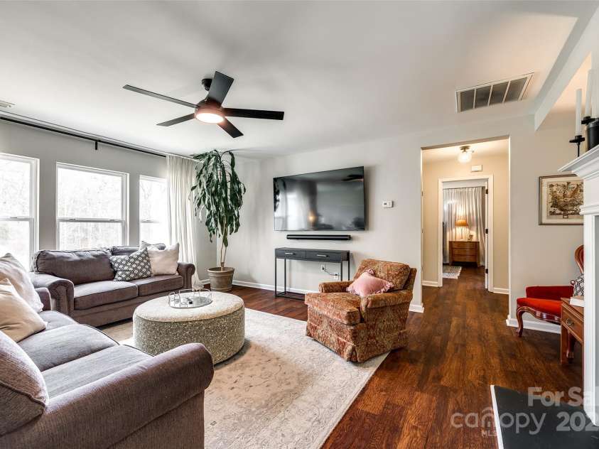269 Loch Stone Street, Fort Mill, SC 29715.  MLS# CAR4237075, YatesRealty ID 5527. 