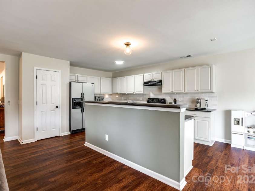 269 Loch Stone Street, Fort Mill, SC 29715.  MLS# CAR4237075, YatesRealty ID 5527. 