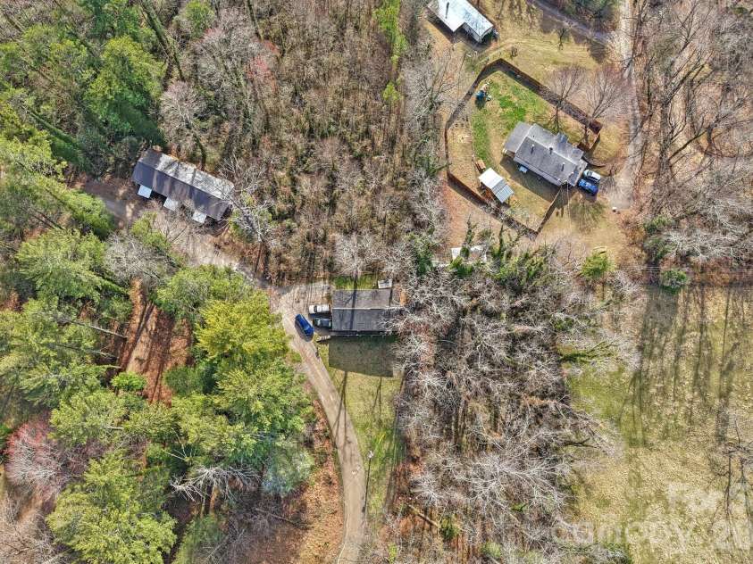 97,99 Forrest Drive, Clyde, NC 28721.  MLS# CAR4353095, YatesRealty ID 5527. 