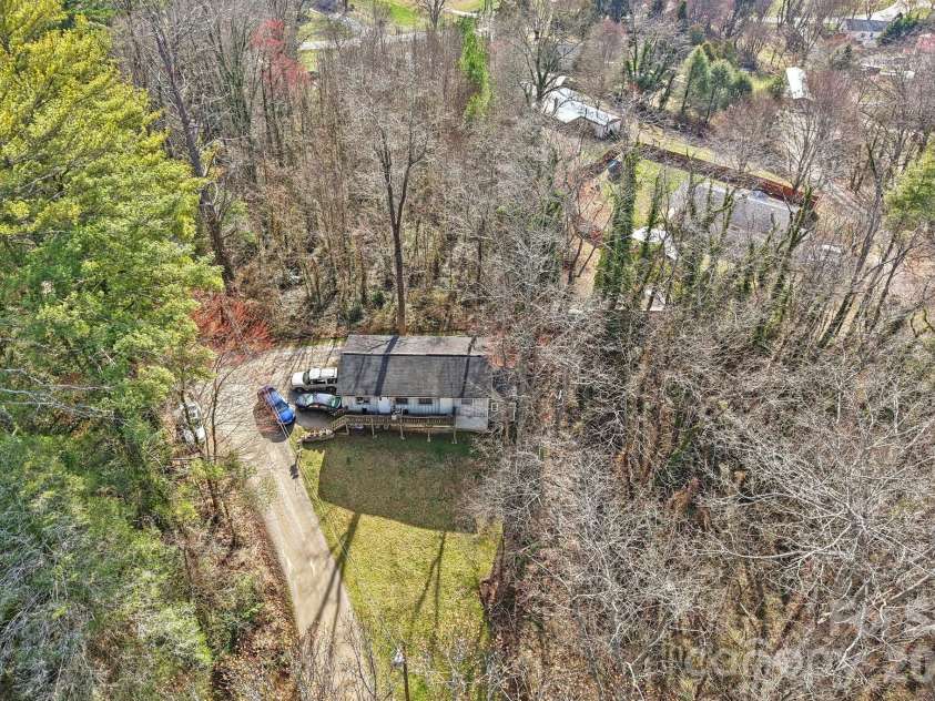 97,99 Forrest Drive, Clyde, NC 28721.  MLS# CAR4353095, YatesRealty ID 5527. 