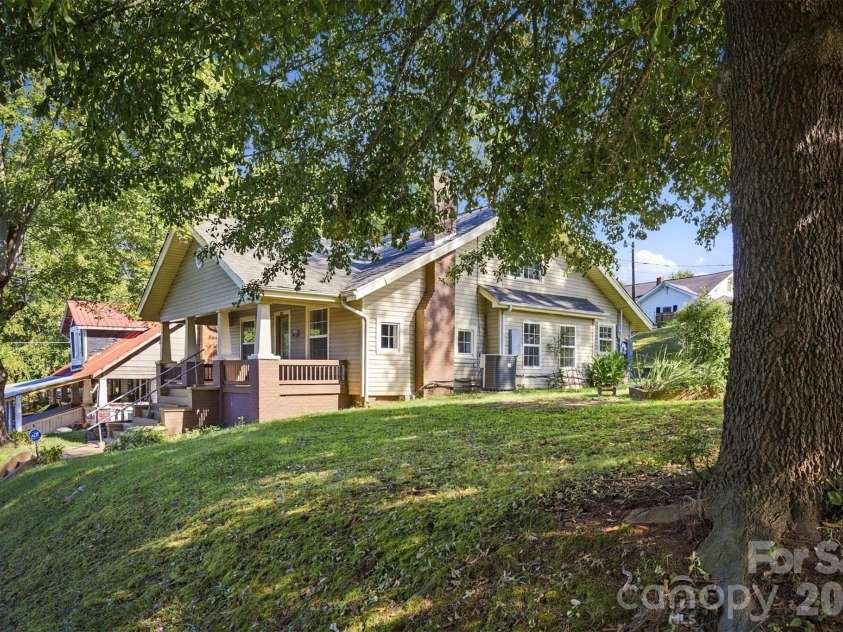 1203 Spainhour Street, Lenoir, NC 28645.  MLS# CAR4432423, YatesRealty ID 55271. 