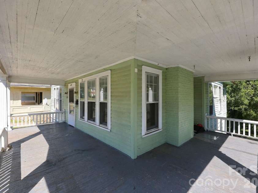 622 Council Street, Salisbury, NC 28144.  MLS# CAR4432485, YatesRealty ID 55277. 