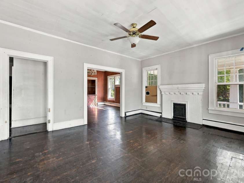 622 Council Street, Salisbury, NC 28144.  MLS# CAR4432485, YatesRealty ID 55277. 
