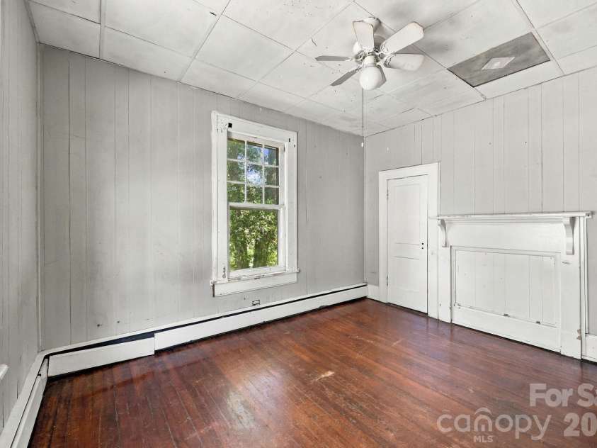 622 Council Street, Salisbury, NC 28144.  MLS# CAR4432485, YatesRealty ID 55277. 