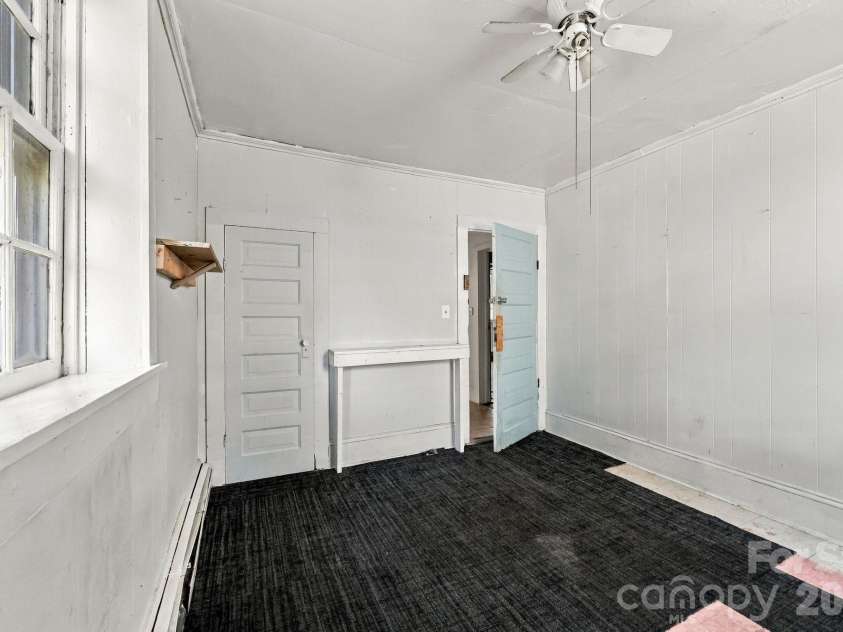 622 Council Street, Salisbury, NC 28144.  MLS# CAR4432485, YatesRealty ID 55277. 