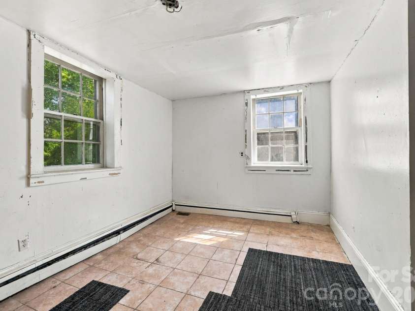622 Council Street, Salisbury, NC 28144.  MLS# CAR4432485, YatesRealty ID 55277. 