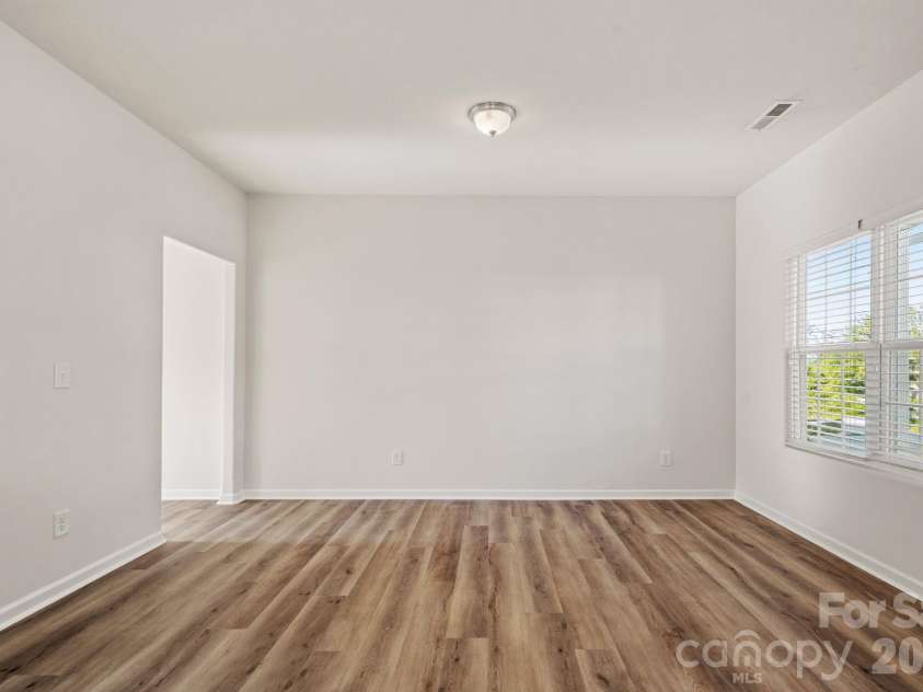 6215 Paw Village Road, Charlotte, NC 28214.  MLS# CAR4432466, YatesRealty ID 55279. Study w/ out virtual staging