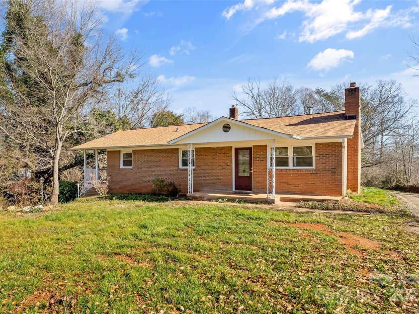 3100 NC Hwy 18 Highway, Vale, NC 28168.  MLS# CAR4208975, YatesRealty ID 5528. Welcome Home!