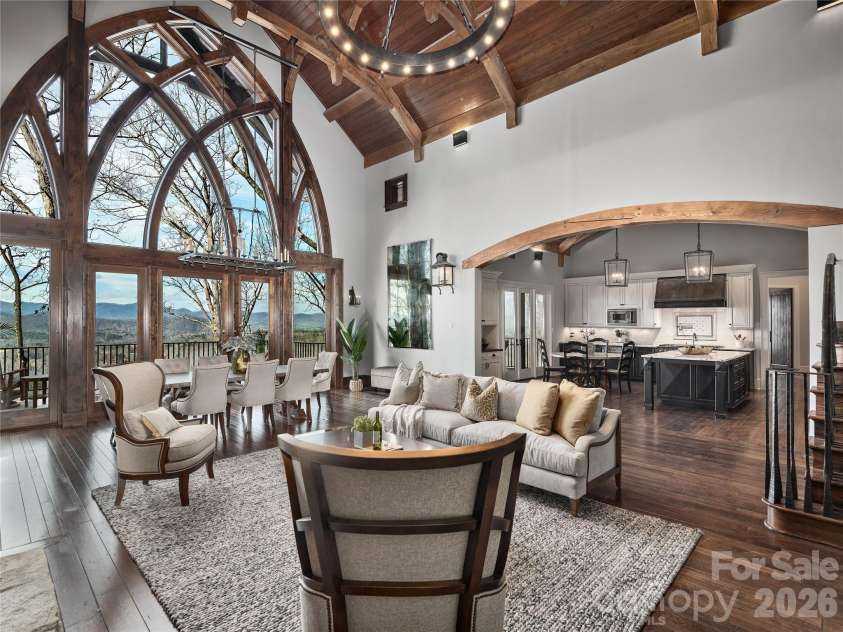 434 Coopers Hawk Drive, Asheville, NC 28803.  MLS# CAR4352504, YatesRealty ID 5528. 