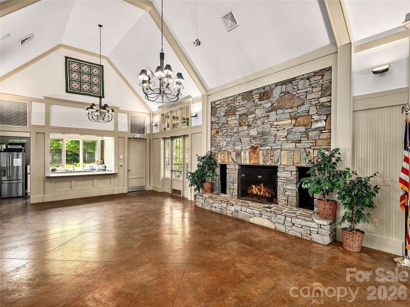 434 Coopers Hawk Drive, Asheville, NC 28803.  MLS# CAR4352504, YatesRealty ID 5528. 