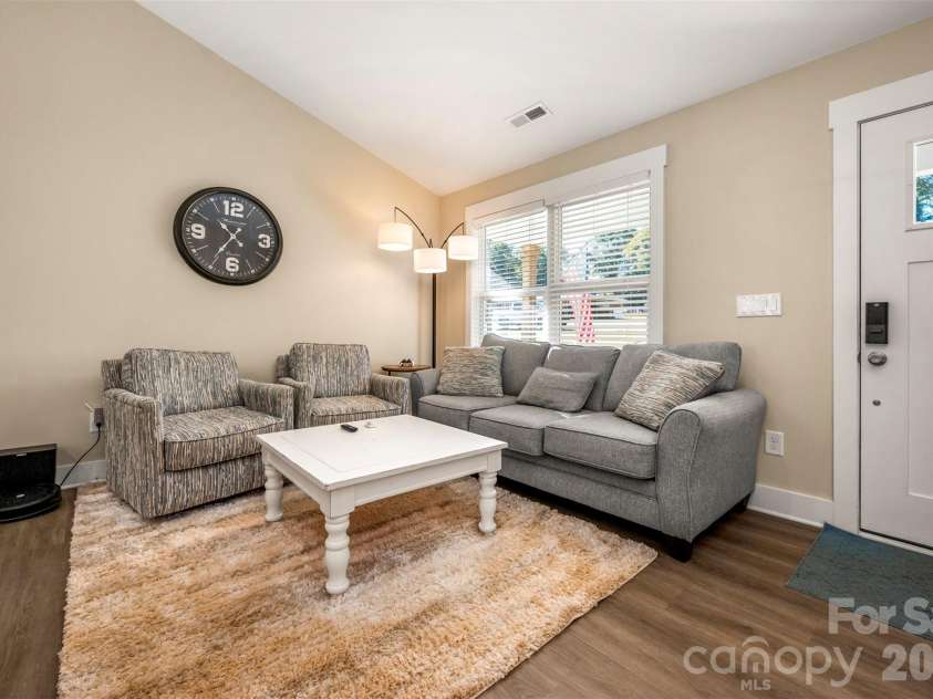 109 Orchard Street, Forest City, NC 28043.  MLS# CAR4431289, YatesRealty ID 55280. Great Room