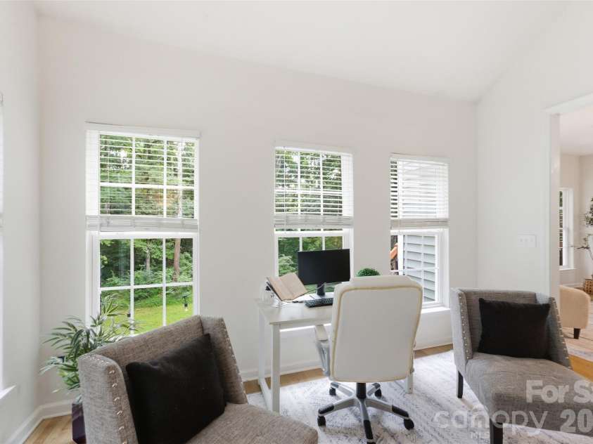 11911 Royal Castle Court, Charlotte, NC 28277.  MLS# CAR4408967, YatesRealty ID 55281. 