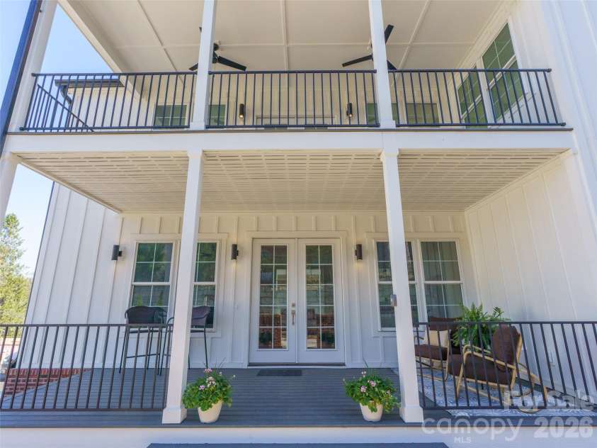 21 Skyvue Court, Saluda, NC 28773.  MLS# CAR4432515, YatesRealty ID 55285. 