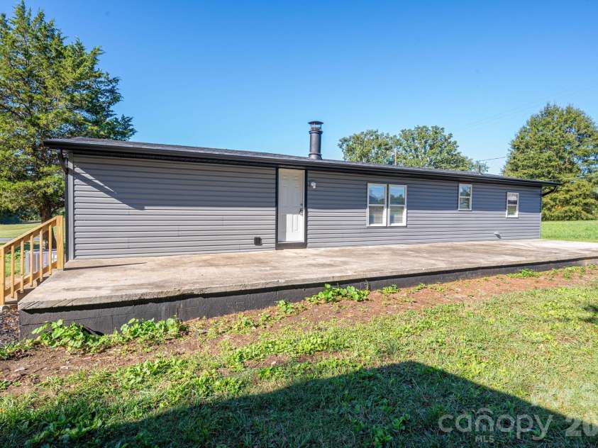 3100 Cat Square Road, Vale, NC 28168.  MLS# CAR4432514, YatesRealty ID 55286. 