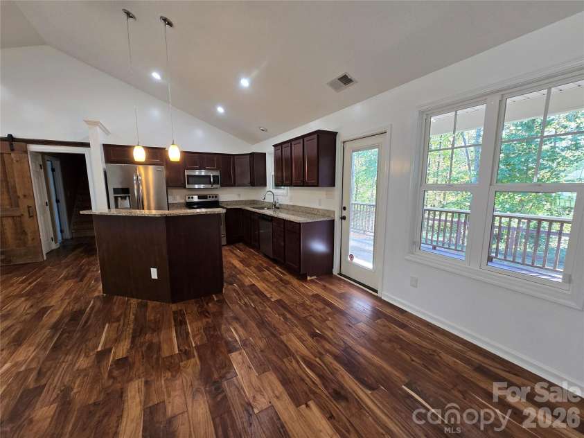15 Tiki Way, Candler, NC 28715.  MLS# CAR4422310, YatesRealty ID 55288. 