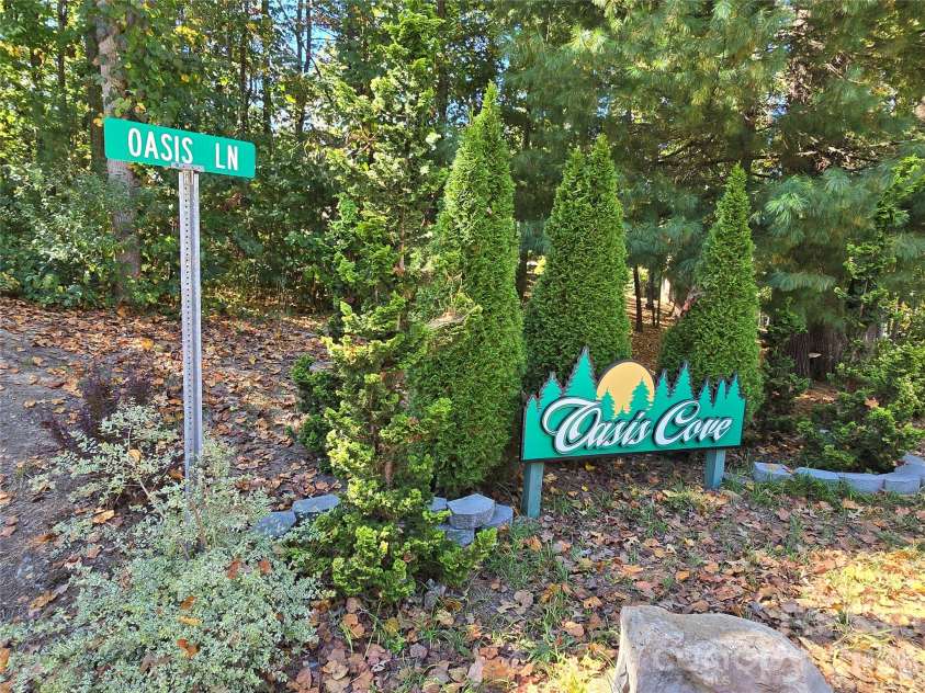 15 Tiki Way, Candler, NC 28715.  MLS# CAR4422310, YatesRealty ID 55288. Oasis Cove