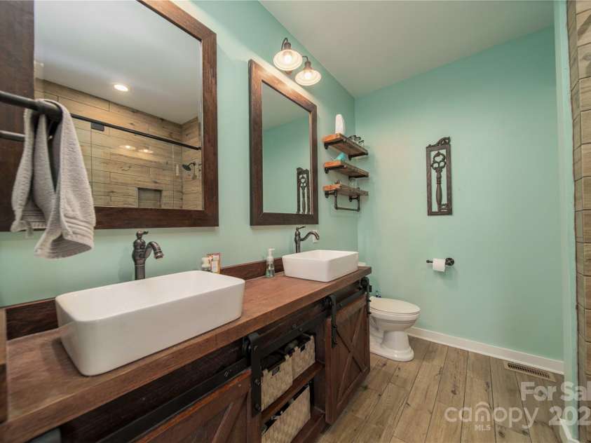 175 Riley's Drive, Salisbury, NC 28146.  MLS# CAR4225338, YatesRealty ID 5529. 