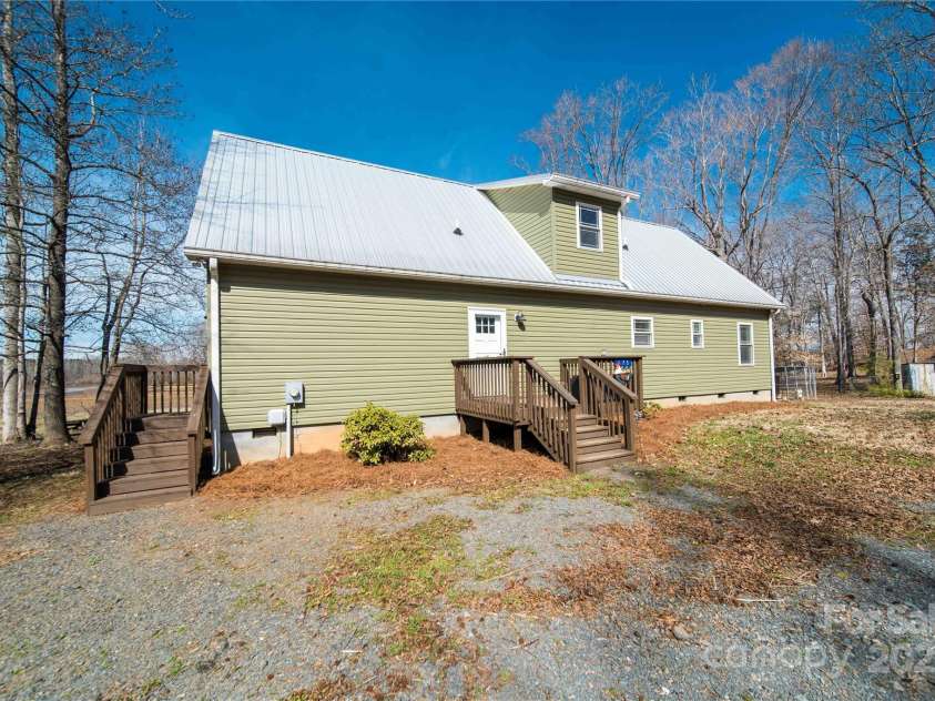 175 Riley's Drive, Salisbury, NC 28146.  MLS# CAR4225338, YatesRealty ID 5529. 