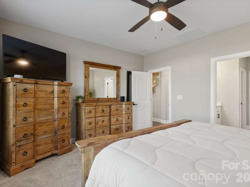 2102 Sabra Street, Gastonia, NC 28054.  MLS# CAR4430168, YatesRealty ID 55293. 