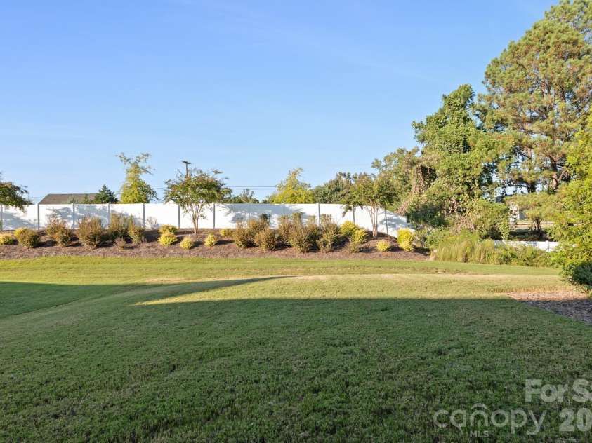 2102 Sabra Street, Gastonia, NC 28054.  MLS# CAR4430168, YatesRealty ID 55293. 