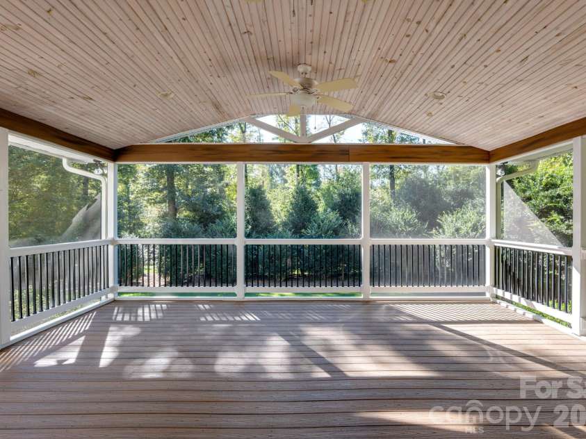 233 Nottingham Circle, Statesville, NC 28625.  MLS# CAR4403951, YatesRealty ID 55294. Screened-in back porch