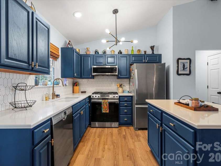 169 Meadow Glen Drive, Troutman, NC 28166.  MLS# CAR4432548, YatesRealty ID 55298. 