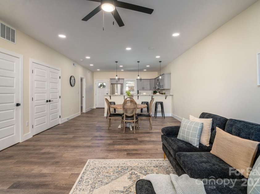 143 Carver Street, Brevard, NC 28712.  MLS# CAR4302024, YatesRealty ID 553. 