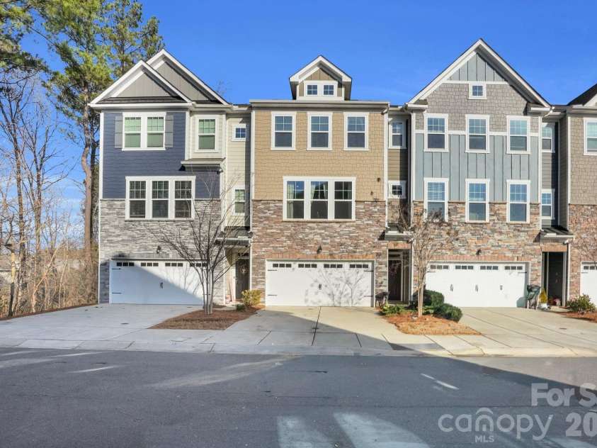 12210 Ardrey Park Drive, Charlotte, NC 28277.  MLS# CAR4344950, YatesRealty ID 5530. 
