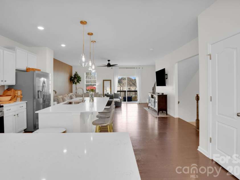 12210 Ardrey Park Drive, Charlotte, NC 28277.  MLS# CAR4344950, YatesRealty ID 5530. 