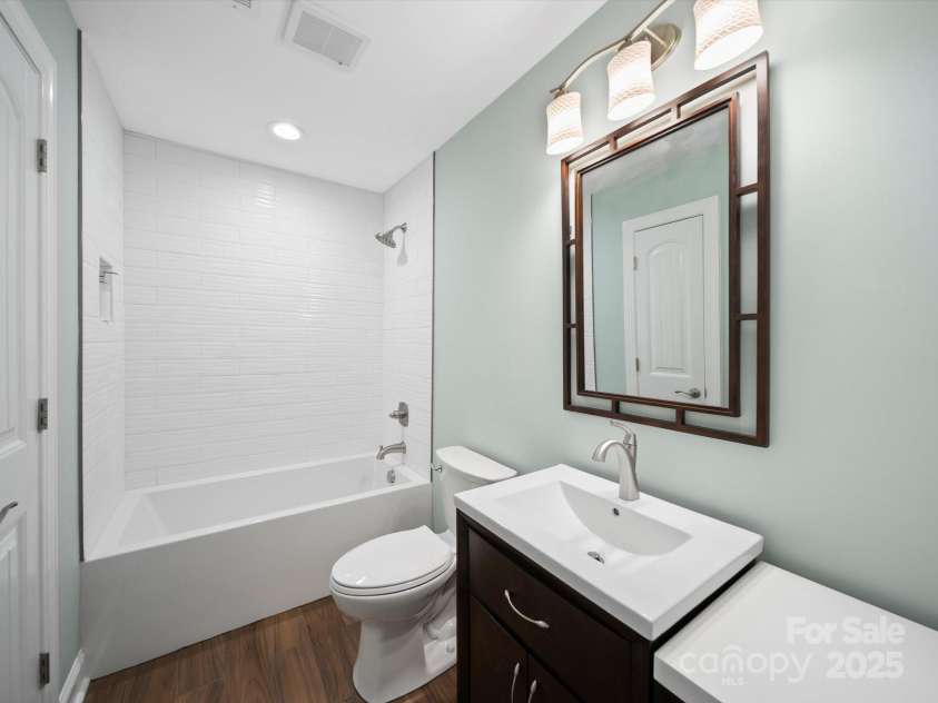 3677 Antioch Church Road, Matthews, NC 28104.  MLS# CAR4244366, YatesRealty ID 5530. 