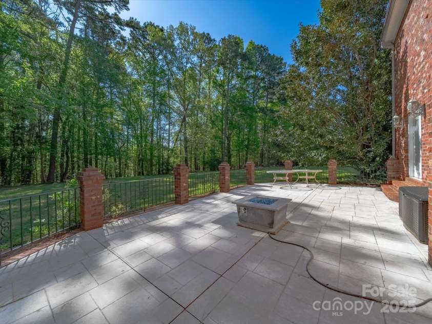 3677 Antioch Church Road, Matthews, NC 28104.  MLS# CAR4244366, YatesRealty ID 5530. 