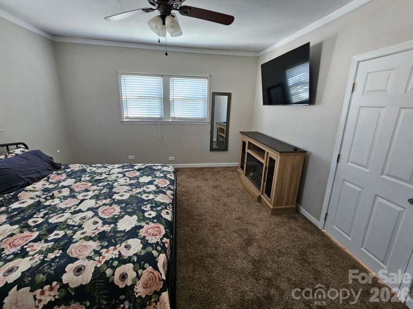 133 Main Street, Lockhart, SC 29364.  MLS# CAR4431519, YatesRealty ID 55302. Bed 2