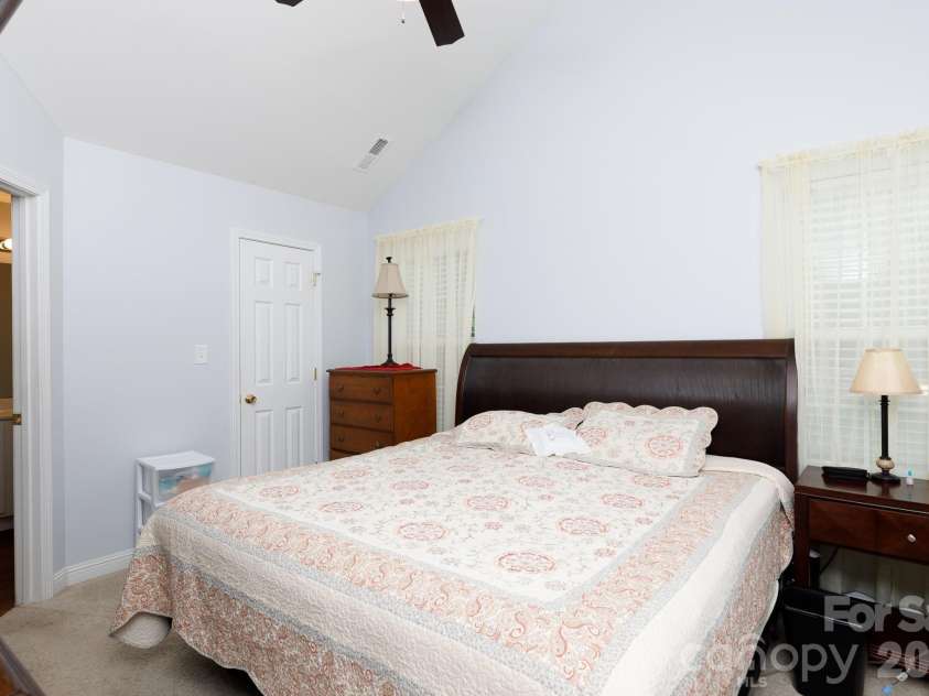 229 Chicago Lane, York, SC 29745.  MLS# CAR4432240, YatesRealty ID 55306. 